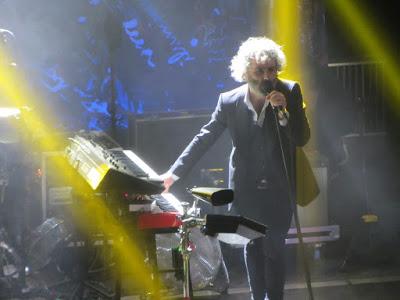 León Benavente (19.Mayo.2016 -Joy Eslava; Madrid-)