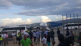 Panamá cierra puente aéreo a migrantes cubanos