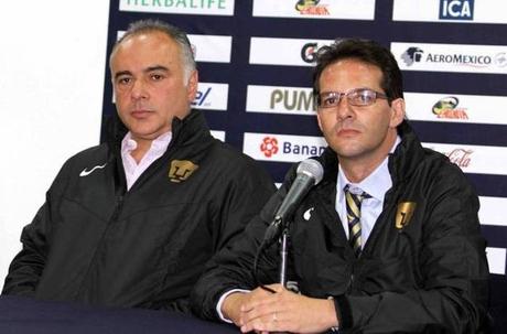 Pumas anuncia la baja de Memo Vázquez y Antonio Sancho