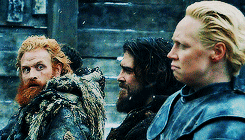 Tormund, Brienne y sus miraditas en 'Juego de Tronos'