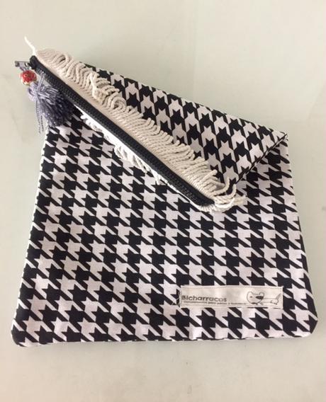 Cómo llevar un bolso de mano