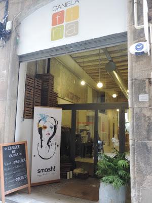 Taller de cupcakes con Smash y Alma Obregón