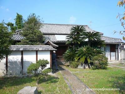 Casa japonesa tradicional muy antigüa