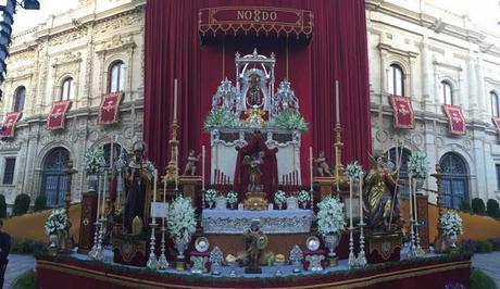 El arcángel San Miguel en el altar de la Hiniesta