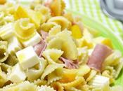 Ensalada pasta manzana, queso beicon