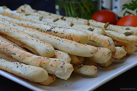 Grisines de semillas de amapola y pipas de calabaza