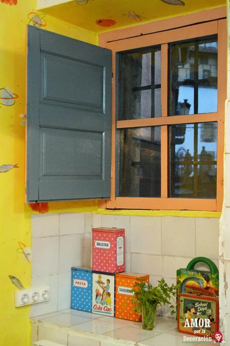 ROSARIO SALVADOR: MURALISTA