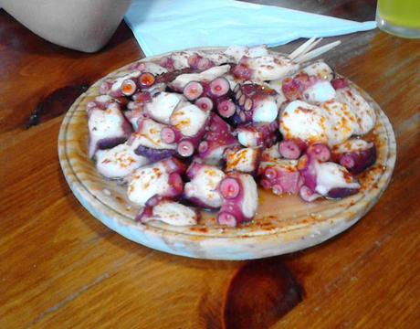 PLATOS TÍPICOS DE LA COCINA ESPAÑOLA POR COMUNIDADES AUTÓNOMAS