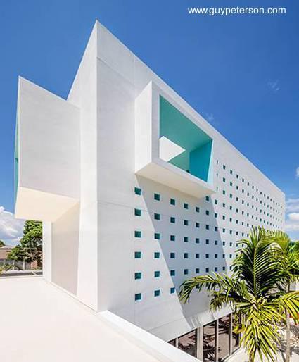 Mansión contemporánea minimalista en Sarasota.