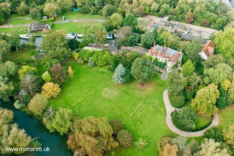 Casa de campo inglesa al norte de Londres.