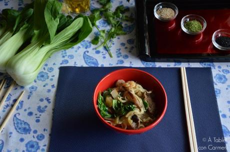 Noodles con Ternera, Gambas y Verduras