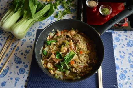 Noodles con Ternera, Gambas y Verduras