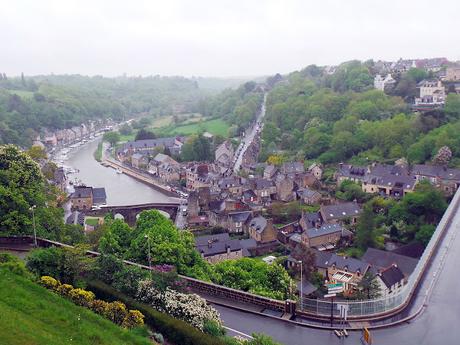 Dinan, ciudad medieval y Saint-Suliac, un bonito pueblo bretón Dinan, ciudad medieval y Saint-Suliac, un bonito pueblo bretón