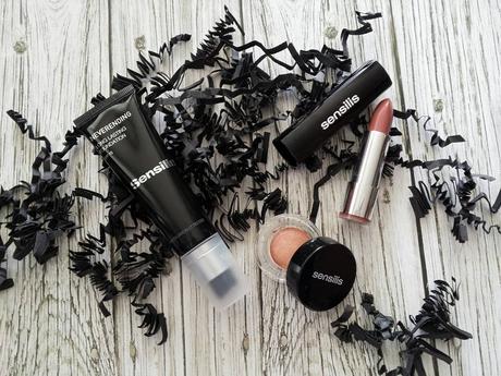 UN 10 AL MAQUILLAJE DE SENSILIS