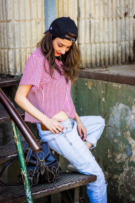 red stripes