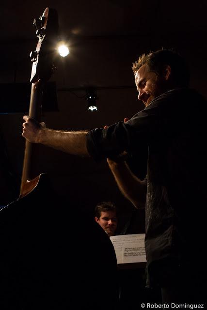 © R.Domínguez - Marco Mezquida & Manel Fortià