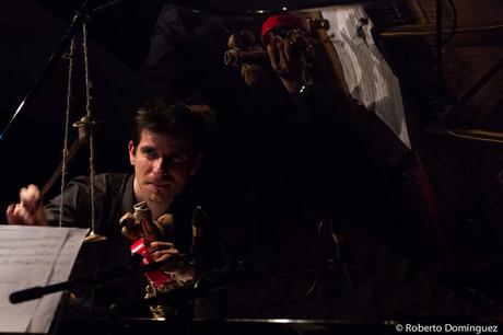 © R.Domínguez - Marco Mezquida & Manel Fortià