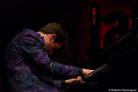 © R.Domínguez - Marco Mezquida & Manel Fortià