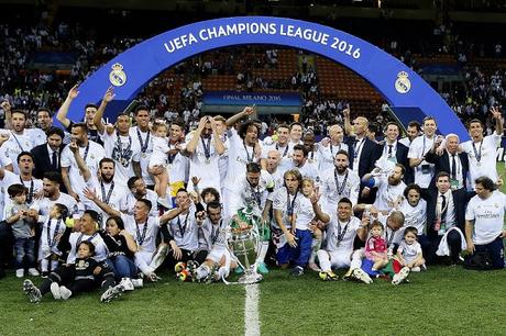 EL REAL MADRID GANA SU UNDÉCIMA COPA DE EUROPA: Deportes en pocas palabras