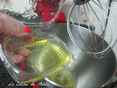 Tarta de crema de naranja, con merengue