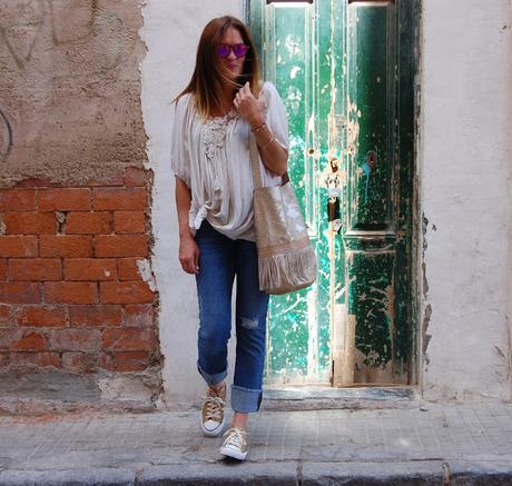 fLORAL bLUSÓN y bAG  #nOUNIFORMES