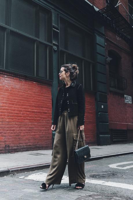 Khaki_Trousers-Sandro_Suede_Jacket-BNKR_Sandals-Fur_Sandals-Chanel_Bag-Outfit-Street_Style-NYC-1