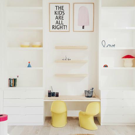 Como decorar con color una HABITACIÓN DE NIÑOS/AS COMPARTIDA con zona CASITA DE MADERA!