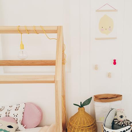 Como decorar con color una HABITACIÓN DE NIÑOS/AS COMPARTIDA con zona CASITA DE MADERA!