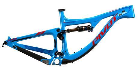 Nueva Pivot Switchblade con buje Super Boost Plus 157