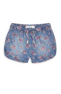 PANTALONES CONVERTIDOS EN SHORTS: LA MEJOR MADRE