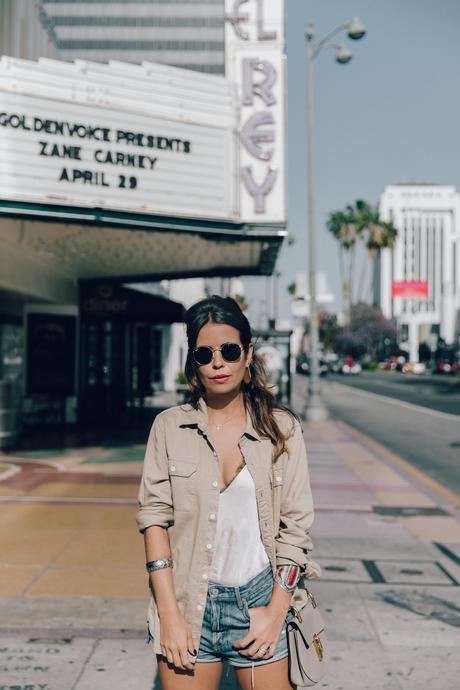 Levis_Shirt-GRLFRND_Denim-Chloe_Bag-Los_Angeles-Shorts-Outfit-Street_Style-Ray_Ban-Street_Style-Collage_Vintage-5
