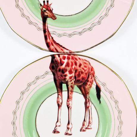 PLATE PAIRS DE YVONNE ELLEN: CLÁSICOS RENOVADOS