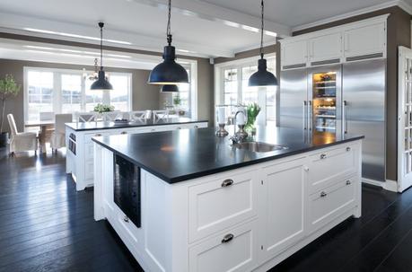 porches terrazas madera estilo nórdico escandinavo diseño casas suecas decoración nórdica decoración mansiones decoración hamptons new england contraventanas casas grandes distribucion casas de madera 