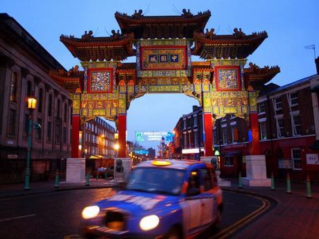 Chinatown de Liverpool, uno de los ejemplos de cómo la cultura china también moldea ciudades occidentales