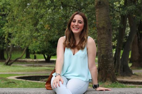 Outfit chic y casual de diario para primavera
