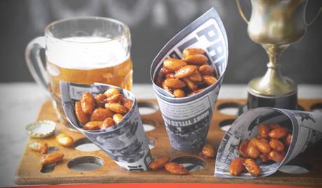 Receta de Almendras con curry y miel para 4 personas Receta Almendras con curry y miel