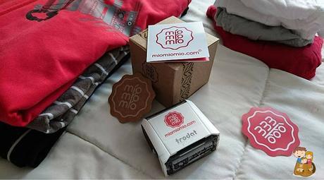 sellos-personalizados-mio-mio-mio-para-etiquetar-ropa-papel-miomiomio