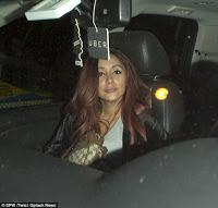 Nicole Polizzi pillada un poco perjudicada al salir de un bar en LA