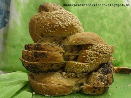 PAIN DE LA SEMAINE : PAIN TRESSÉ /BREAD OF THE WEEK: BRAIDED BREAD / PAN DE LA SEMANA: PAN TRENZA / خبز الاسبوع   خبز مضفور