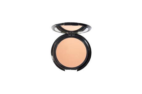 Cómo elegir la base de maquillaje según tipo de piel Cómo elegir la base de maquillaje según tipo de piel