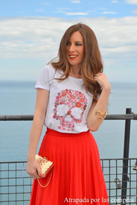 FALDA MIDI PLISADA Y CAMISETA DIOR