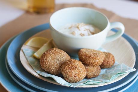 la-cuchara-azul-aro-cebolla-guacamole