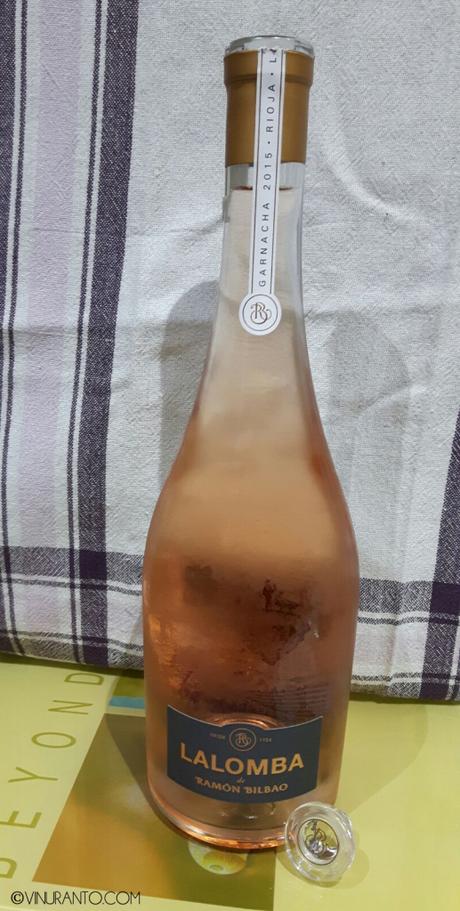 BOTELLA COMPLETA CON TAPON