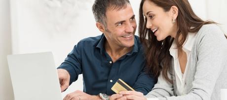 Bogotanos, los mayores cazadores de ofertas online de Colombia