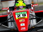 Mick Schumacher gana otra alemana tras conseguir doble pole position, ahora está puntos líder