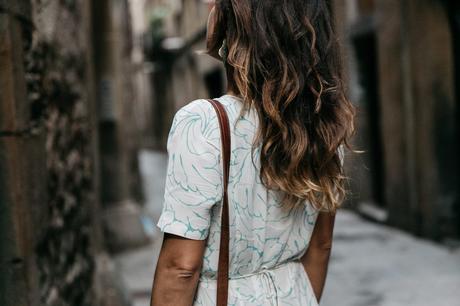 Long_Dress-HM_Leather_Bag-Maje_Sandals-Outfit-Primavera_Sound-Collage_Vintage-Street_Style-39