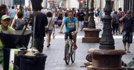 ¿Nos pueden multar cuando vamos con la bici?