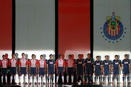 Este podría ser el nuevo uniforme de las Chivas