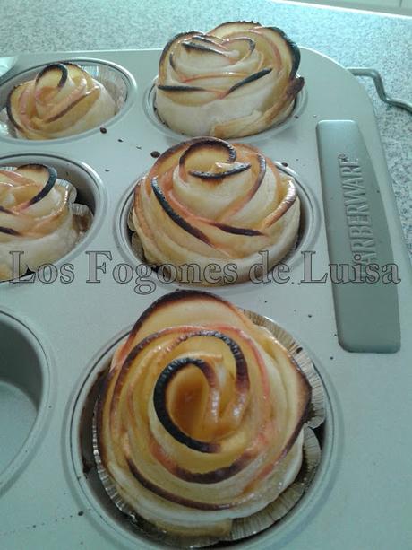 ROSAS DE MANZANA Y HOJALDRE