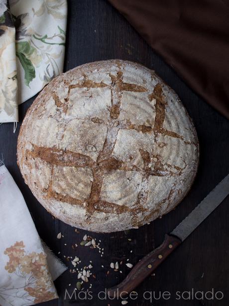 Pan multicereales con semillas Pan multicereales con semillas